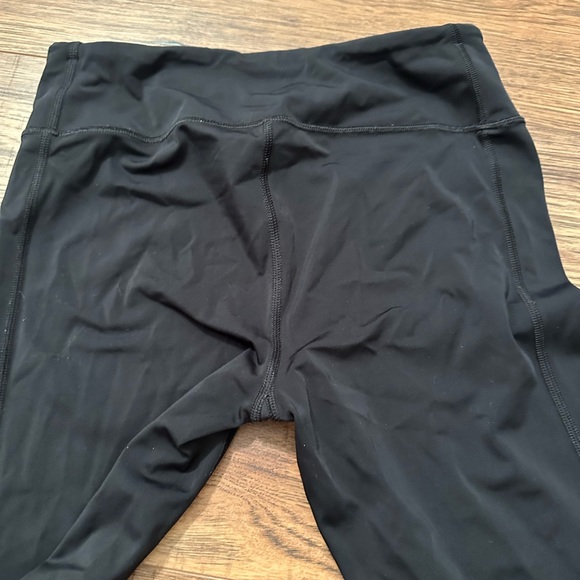 Victoria’s Secret Sport Outfit (3) - Picture 12 of 13